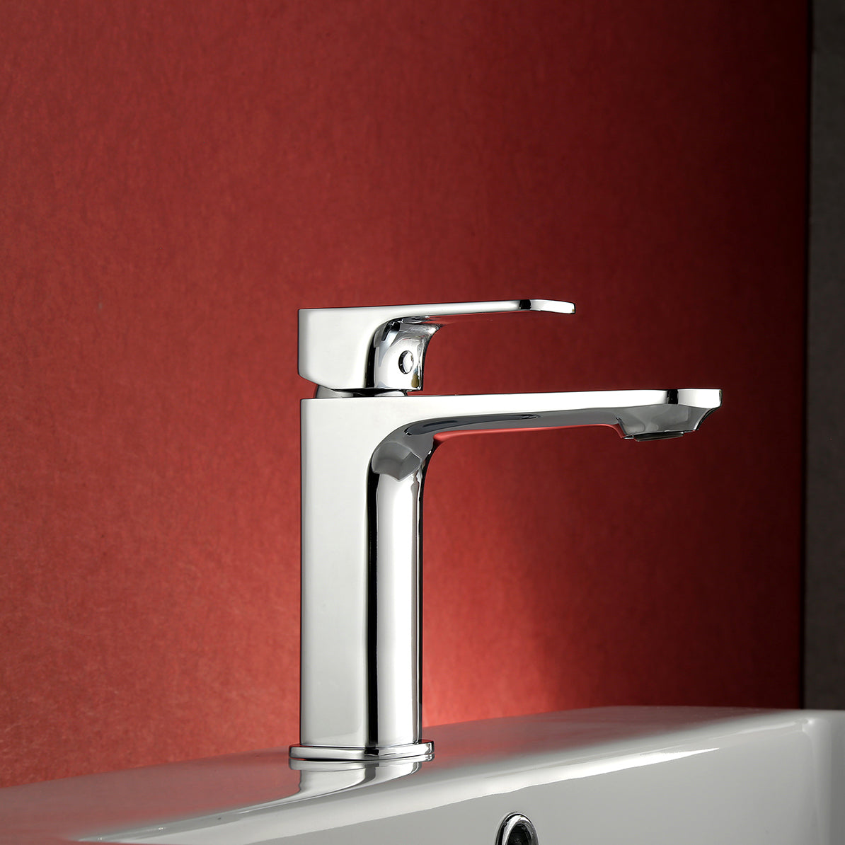 WMD16E98 Single Hole Basin Faucet (Chrome)