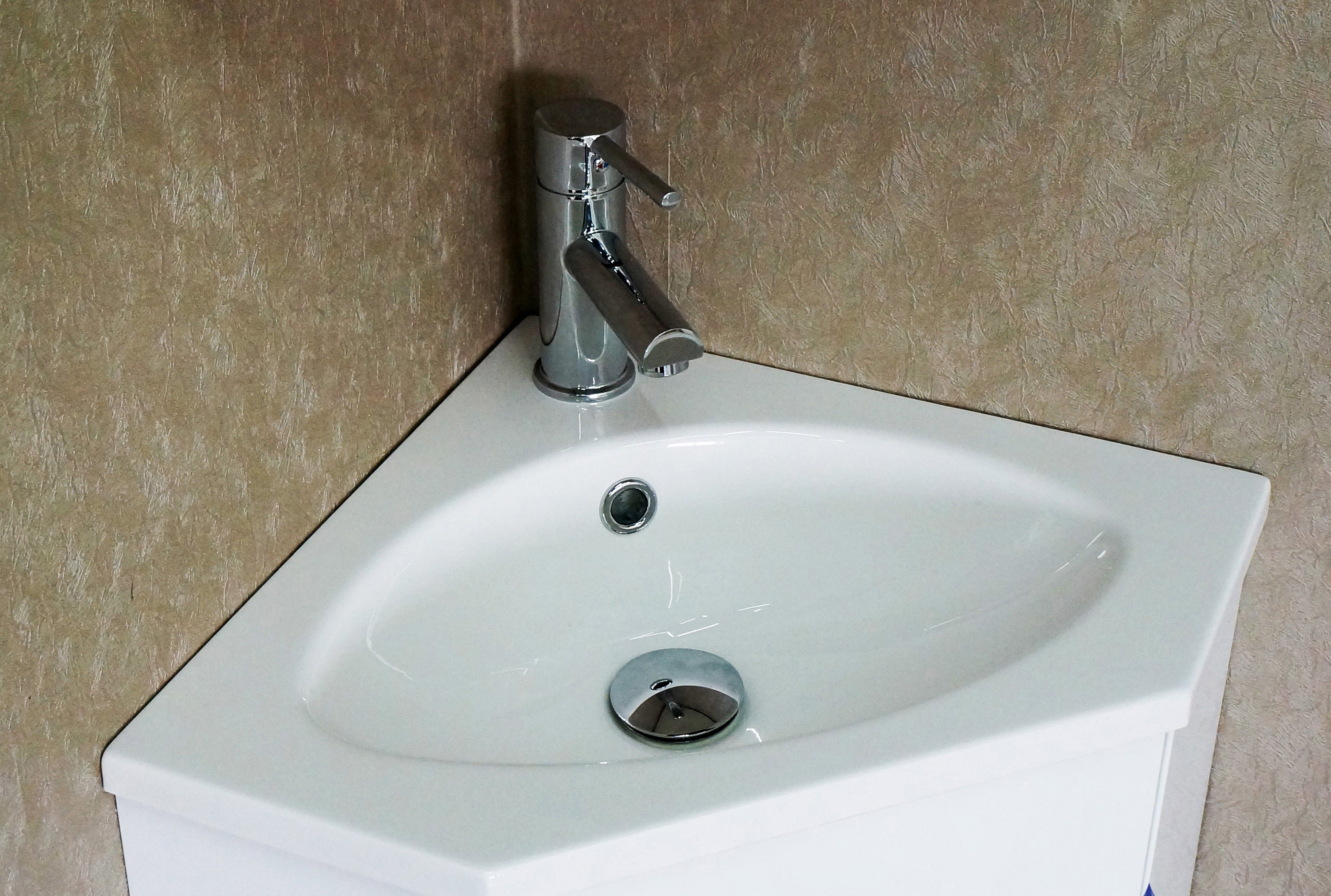 Acrylic Top-Mount Basin – A10 1616 01