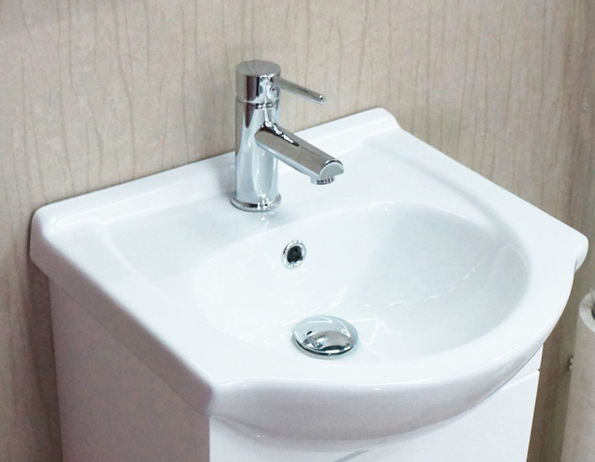 Ceramic Basin 18″ X 14″ – C04 1814