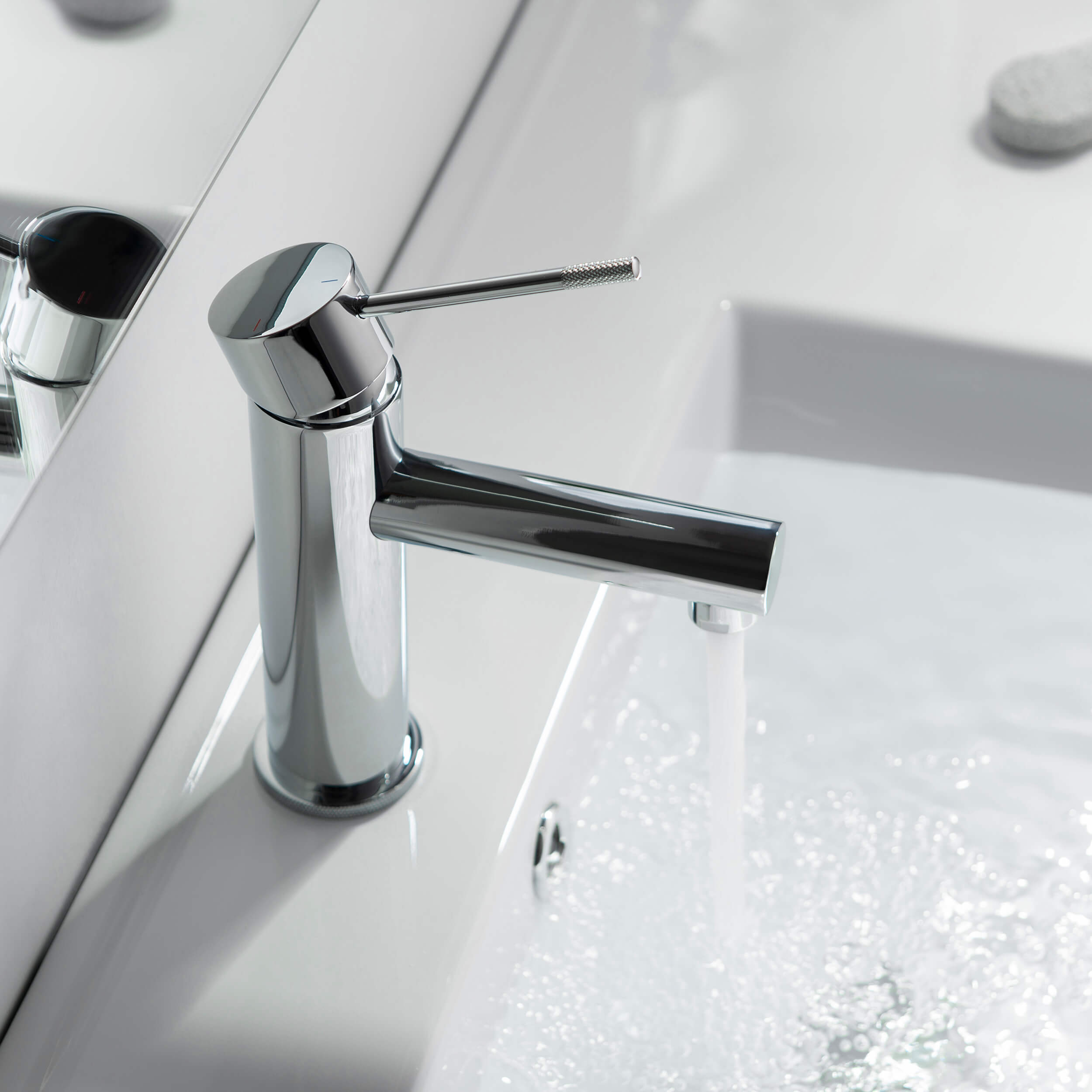 Verona Single Handle Bathroom Vanity Sink Faucet with Pop Up Drain - CBF-1010