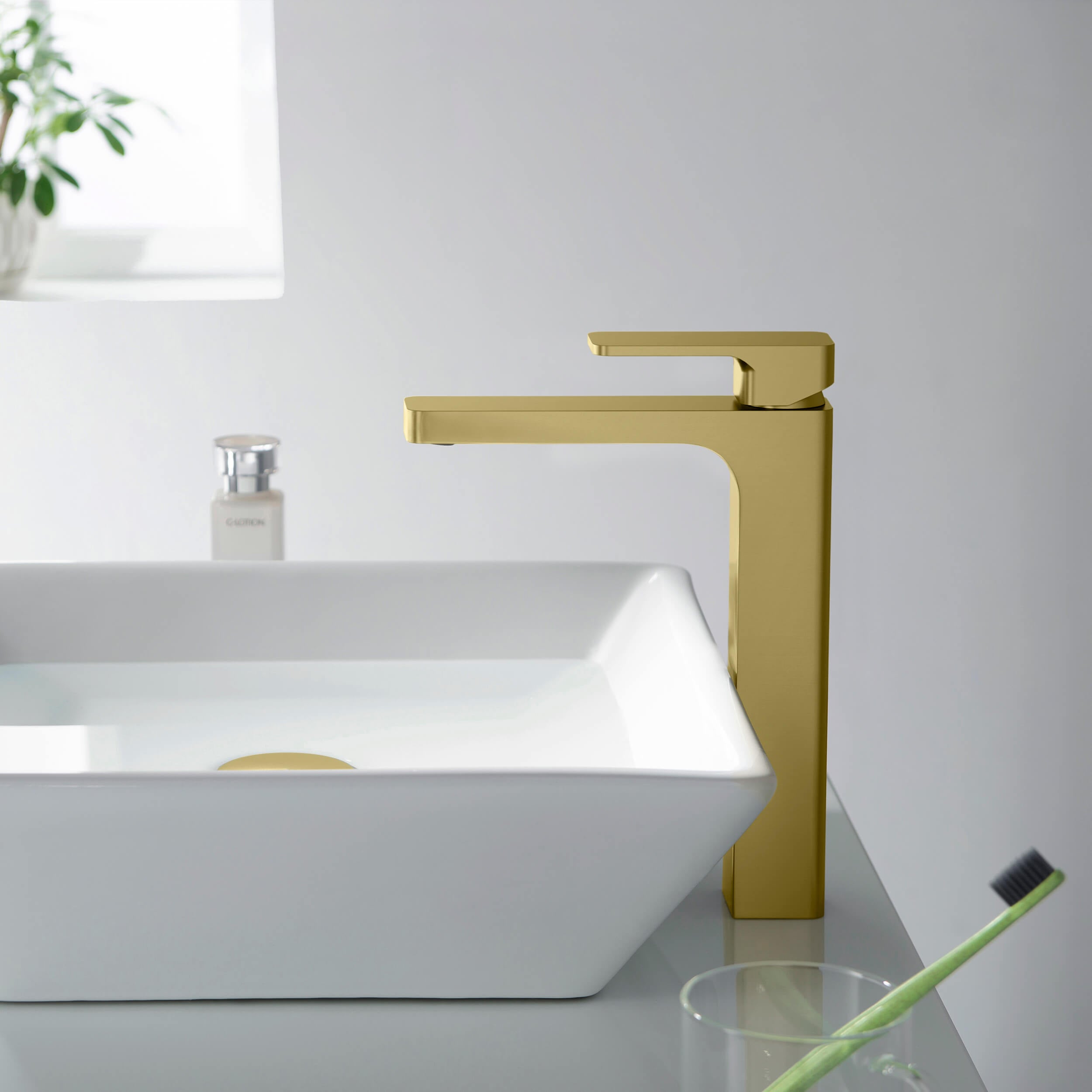 Fusion Single Handle Bathroom Vessel Sink Faucet with Pop Up Drain - CBF-1018