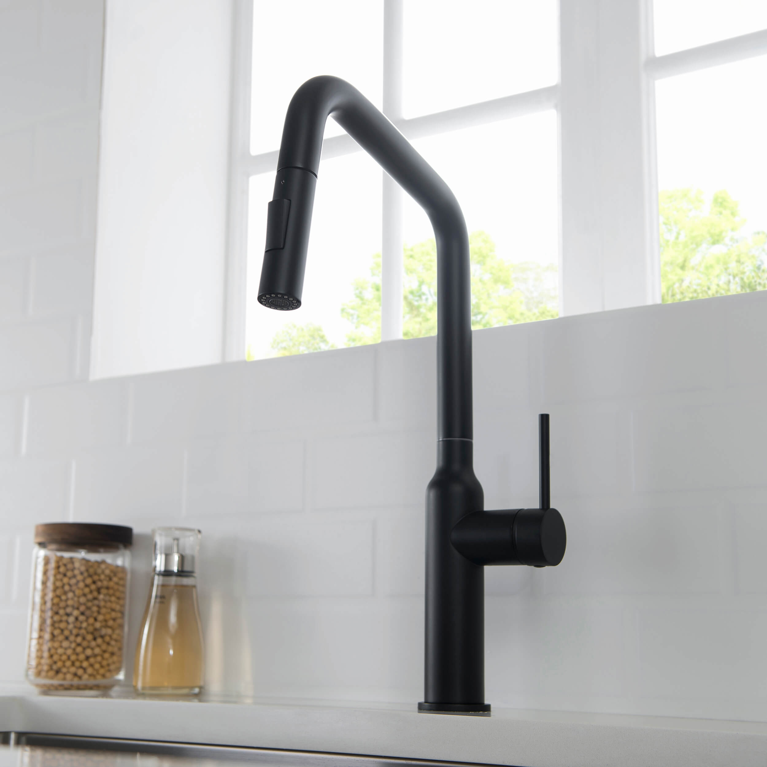Tampa Single Handle Pull Down Kitchen Sink Faucet - CKF-2007