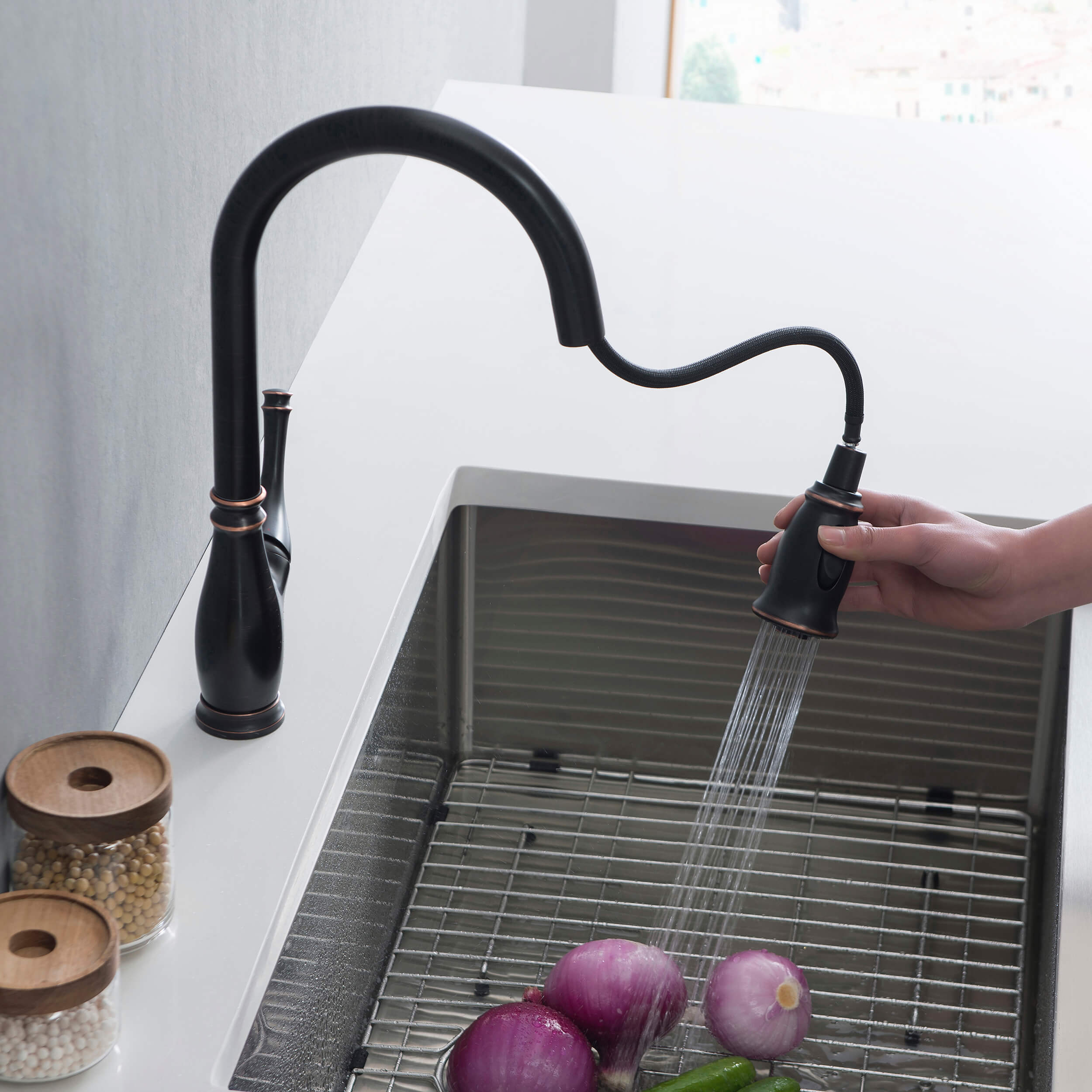 Omaha Single Handle Pull Down Kitchen Sink Faucet - CKF-2009