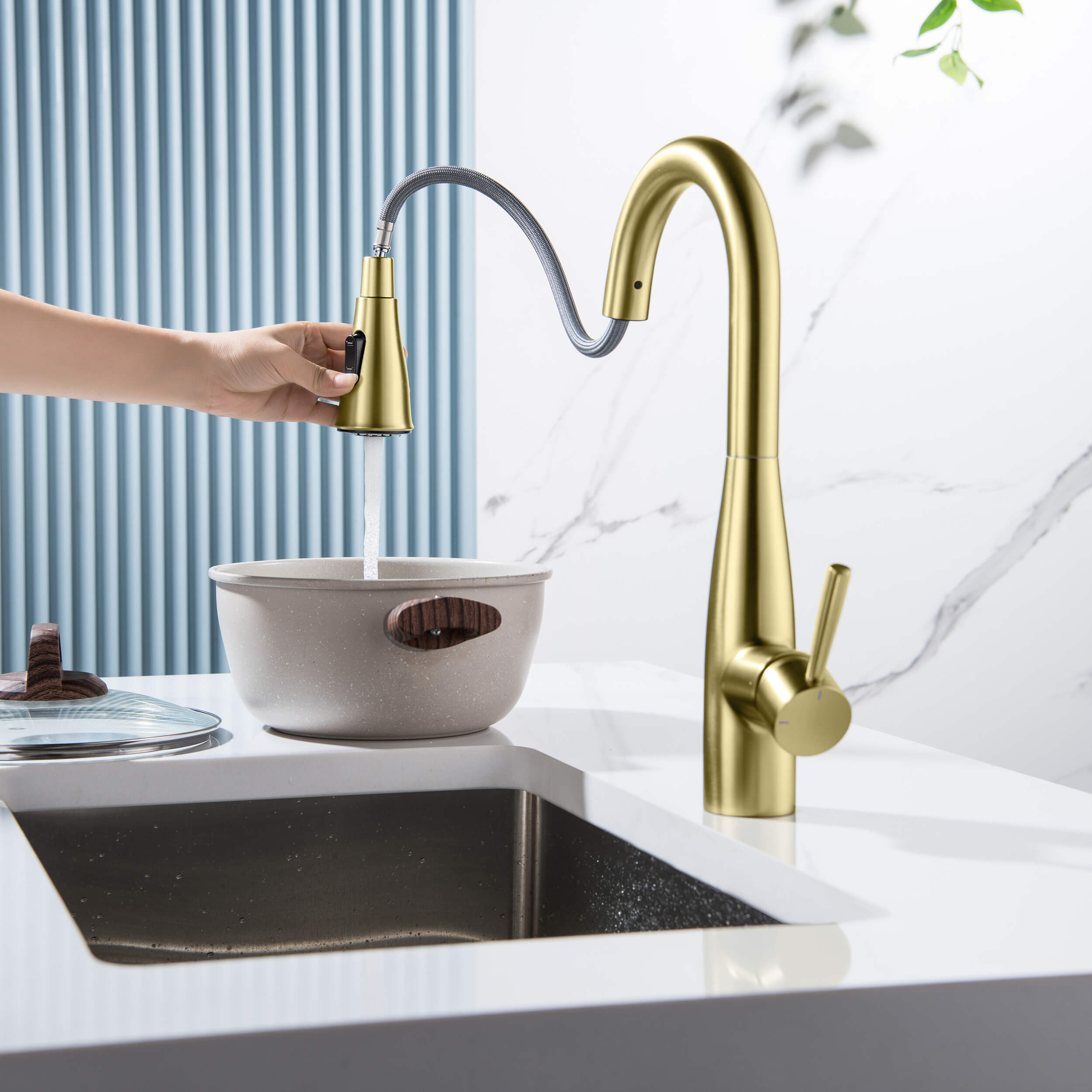 Plano Single Handle Pull Down Kitchen & Bar Sink Faucet - CKF-2015
