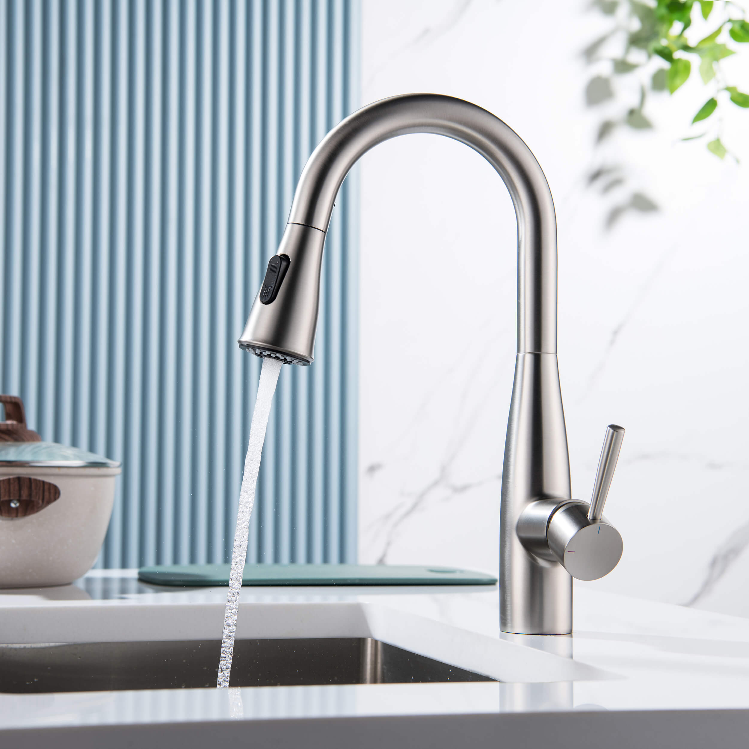 Plano Single Handle Pull Down Kitchen & Bar Sink Faucet - CKF-2015