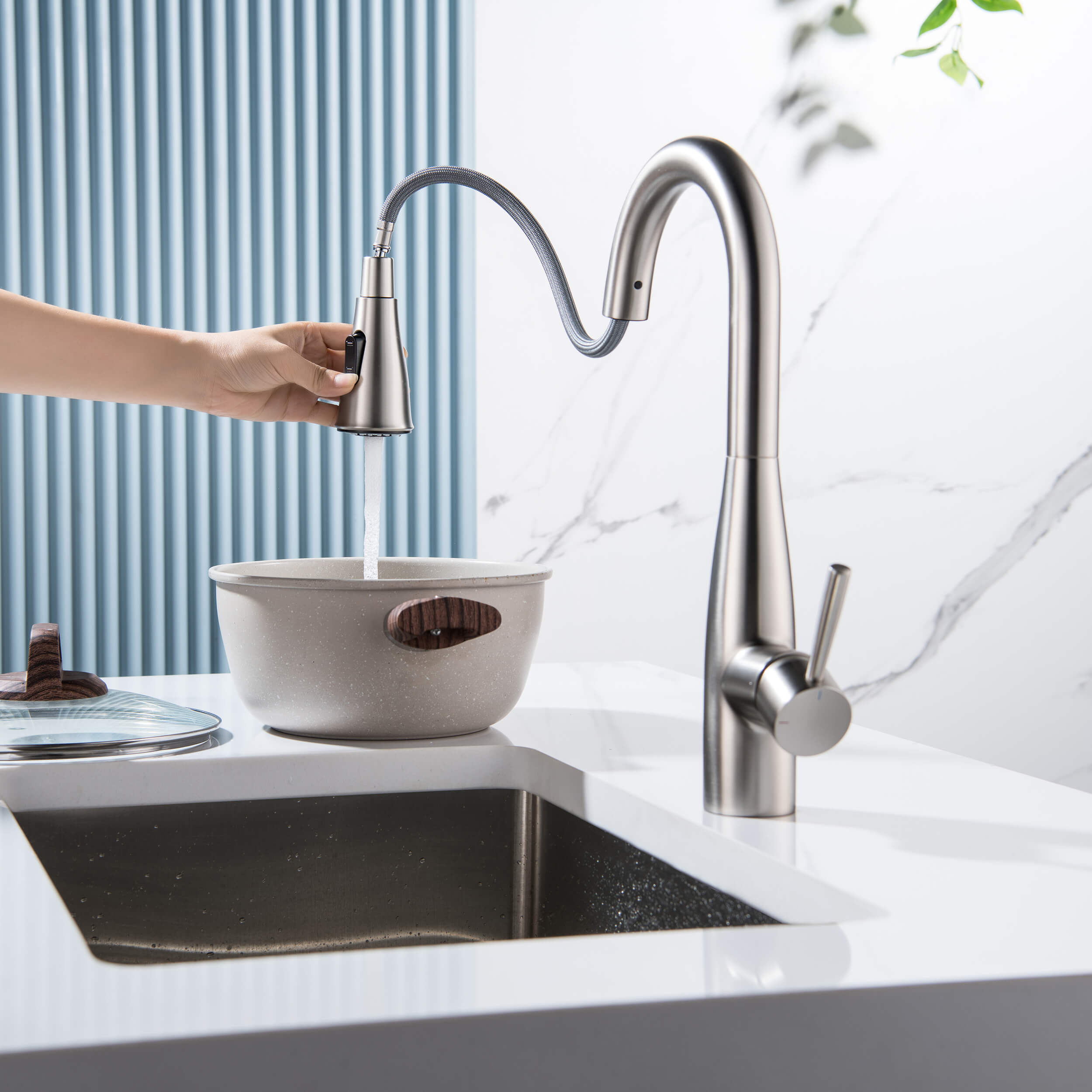 Plano Single Handle Pull Down Kitchen & Bar Sink Faucet - CKF-2015