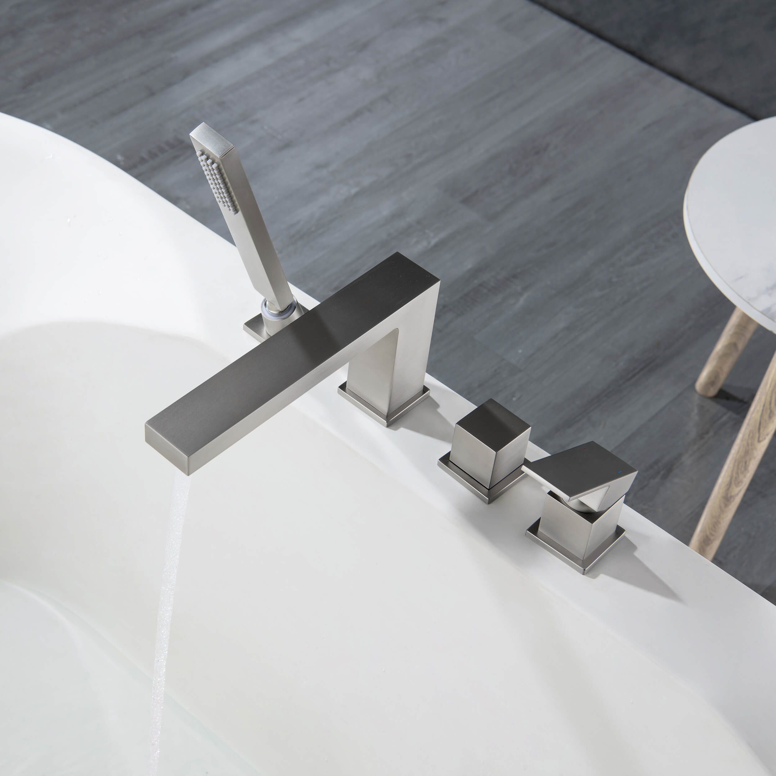 Quadra Deck Mounted Roman Bathtub Faucet with Hand Shower - CTF-3102