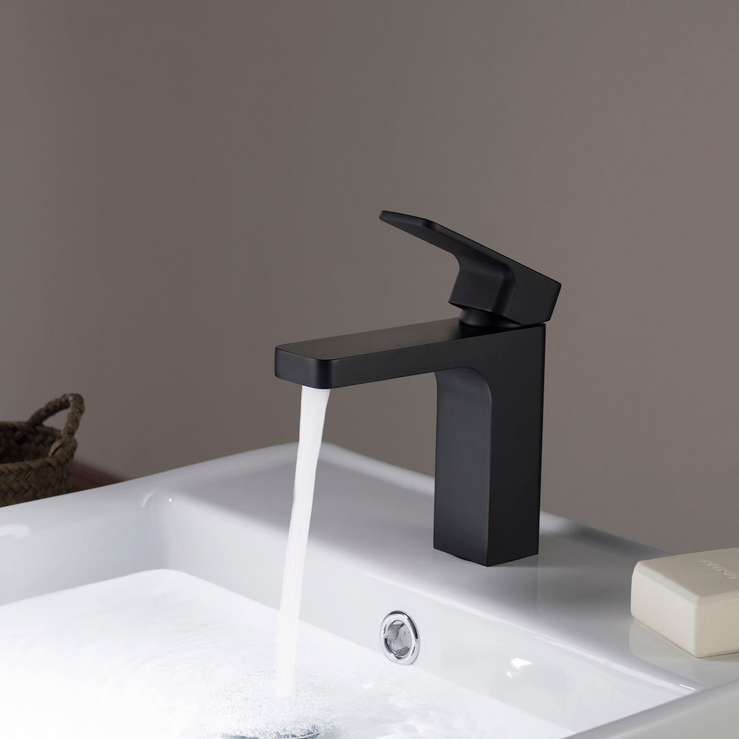 Single Handle Lavatory Faucet – F01 118