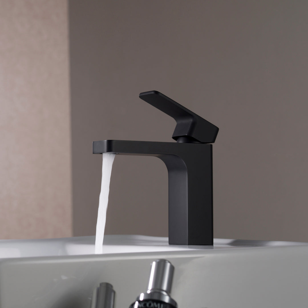 Single Handle Lavatory Faucet – F01 118