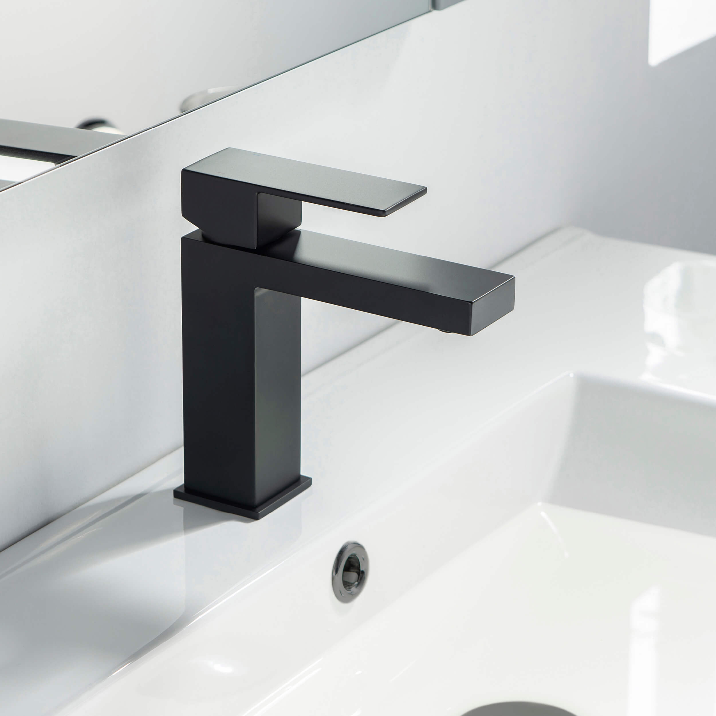 Value Collection - Single Handle Bathroom Vanity Sink Faucet with Pop Up Drain - F202
