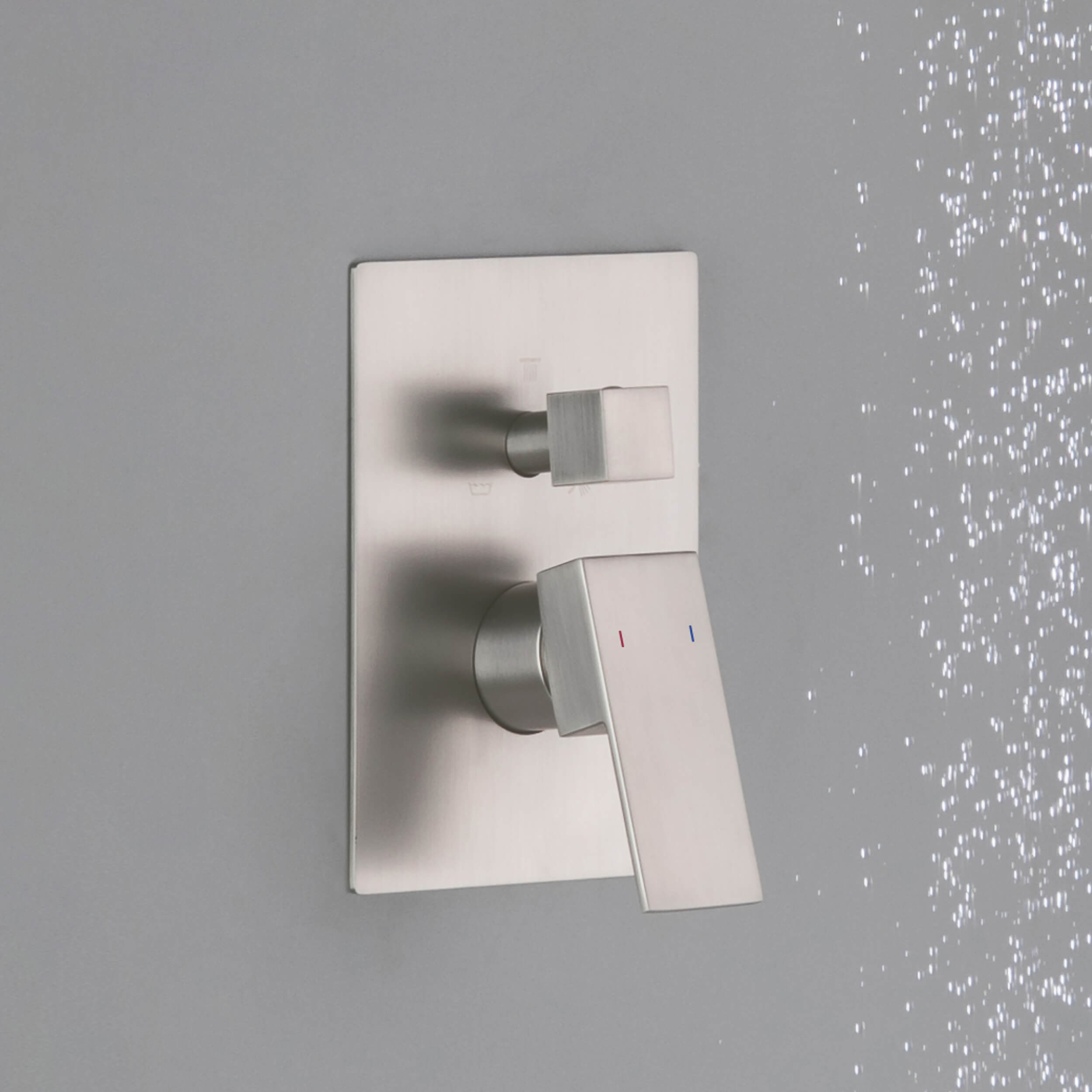 Quadro 3 Function Rough-in Valve Trim Plate - SVT2-3