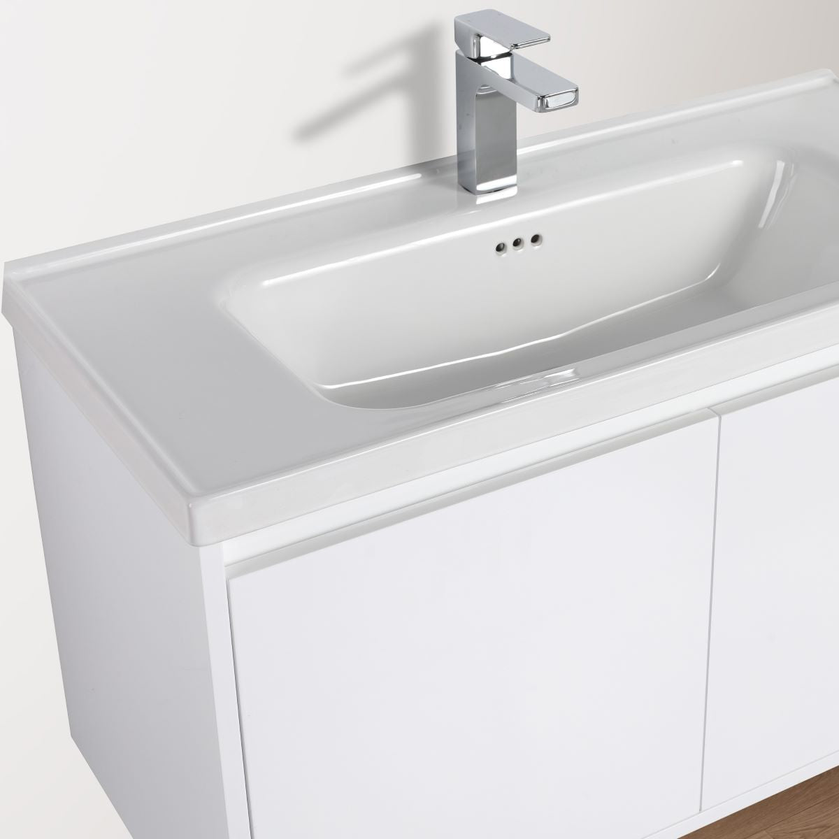 Bern 36″ Vanity With Ceramic Basin