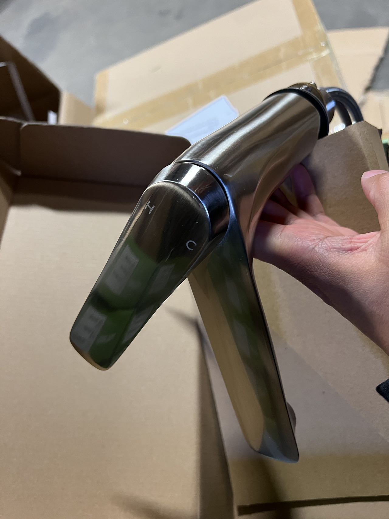 F050 Single Hole Basin Faucet with Pop Up (Brushed Nickel)