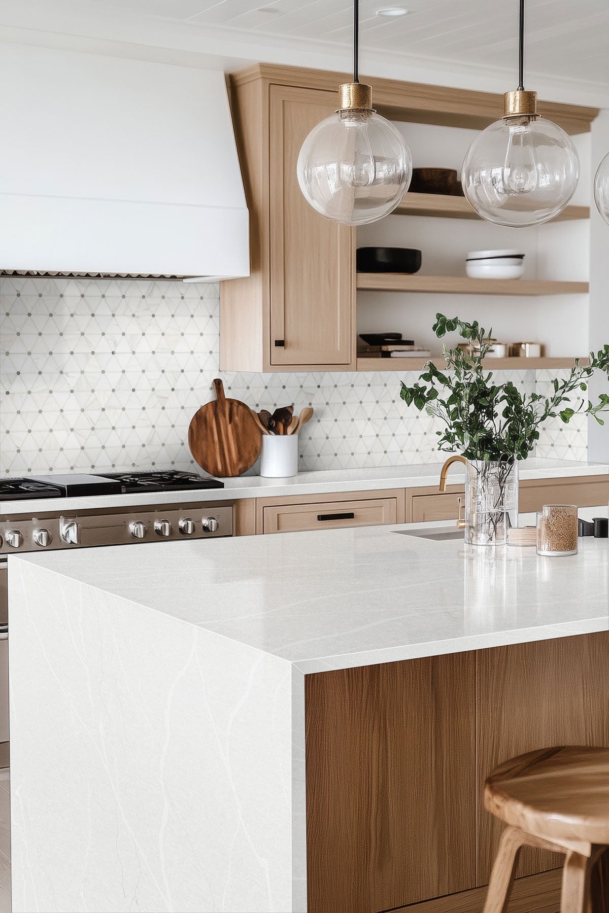 Bianco Dolomite Pinwheel Polished