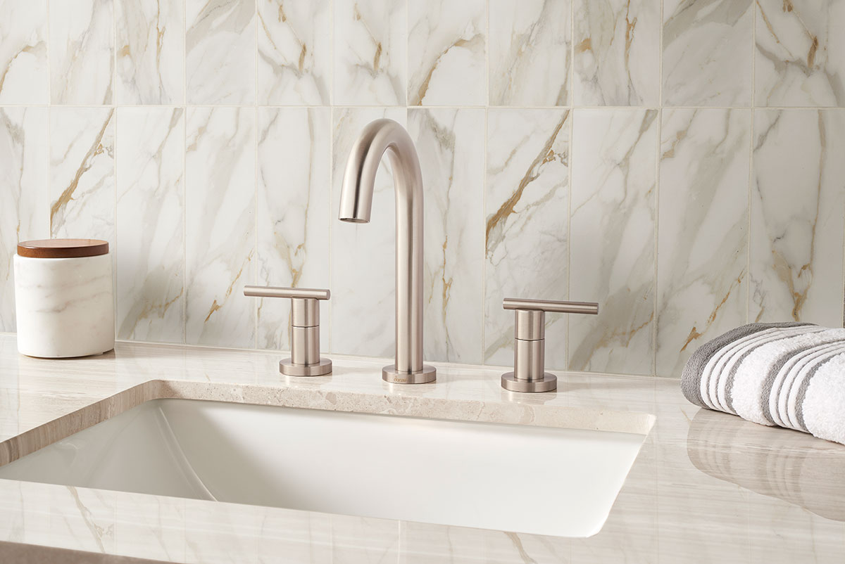 Calacatta Gold Matte Subway Tile 4x12