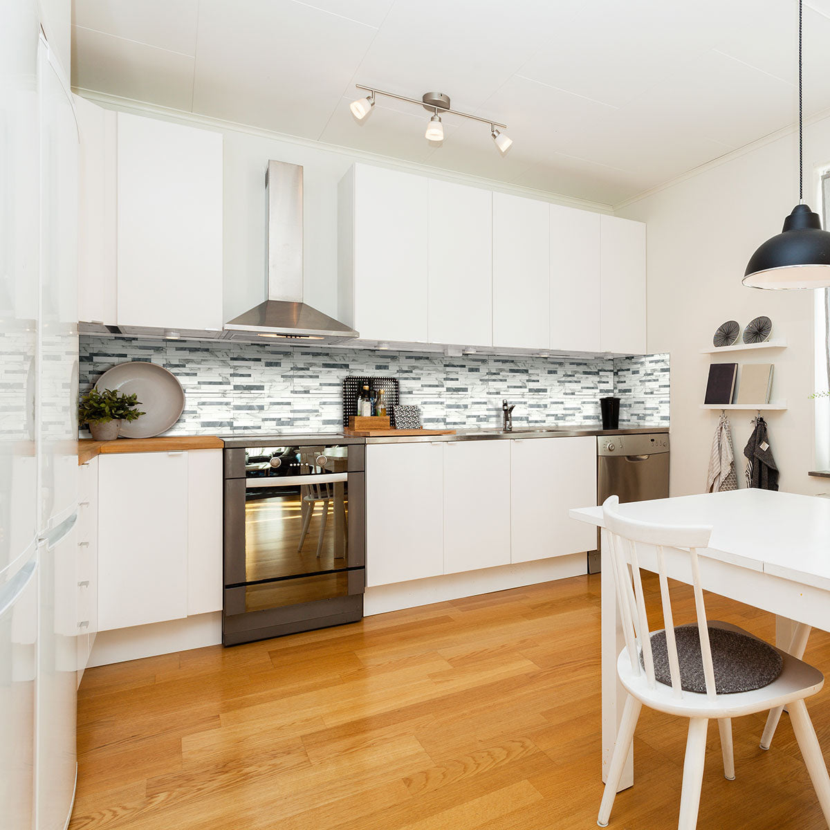 Denali Frost Interlocking Peel And Stick