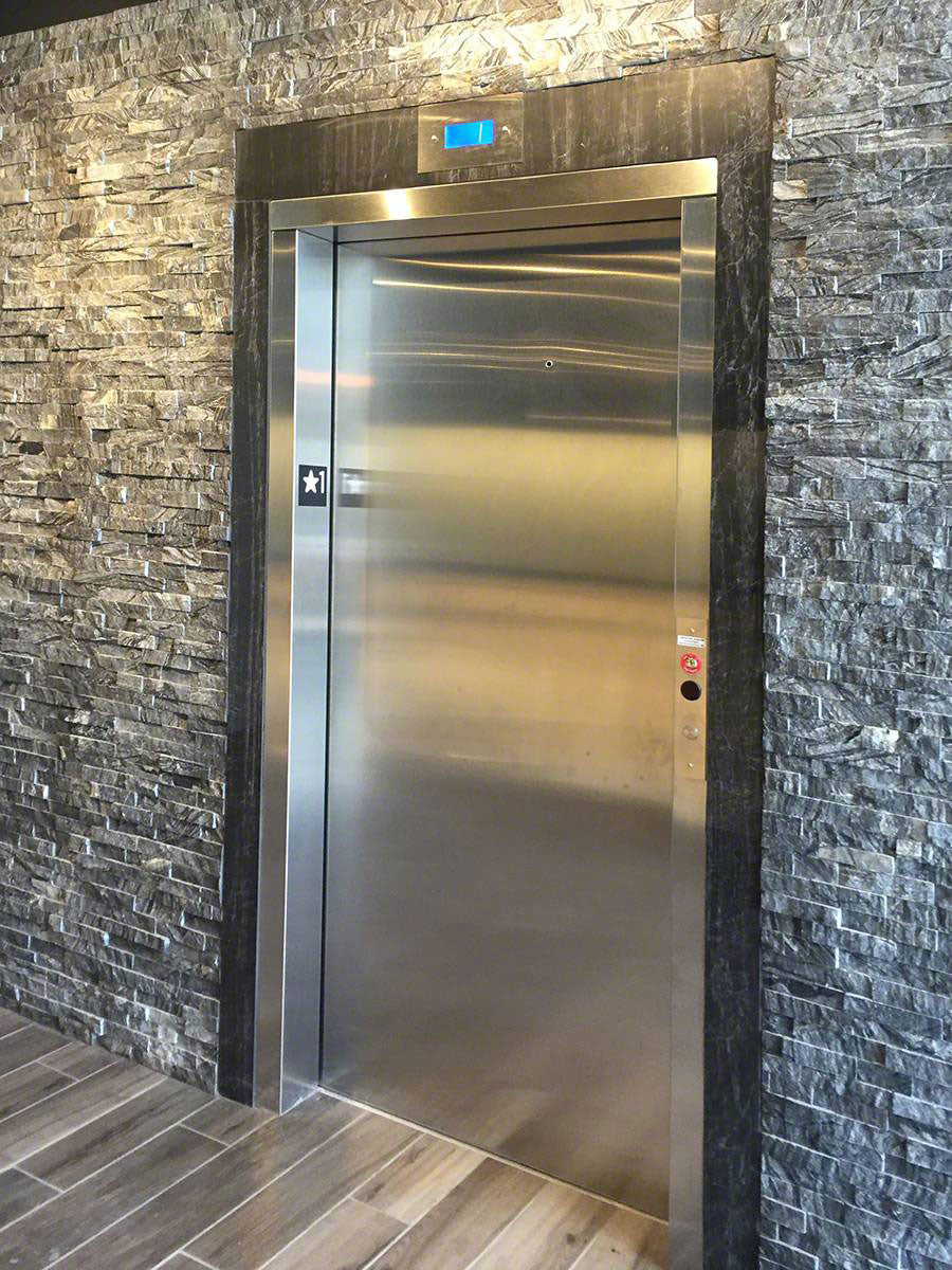 RockMount™ Stacked Stone Panels - Glacial Black