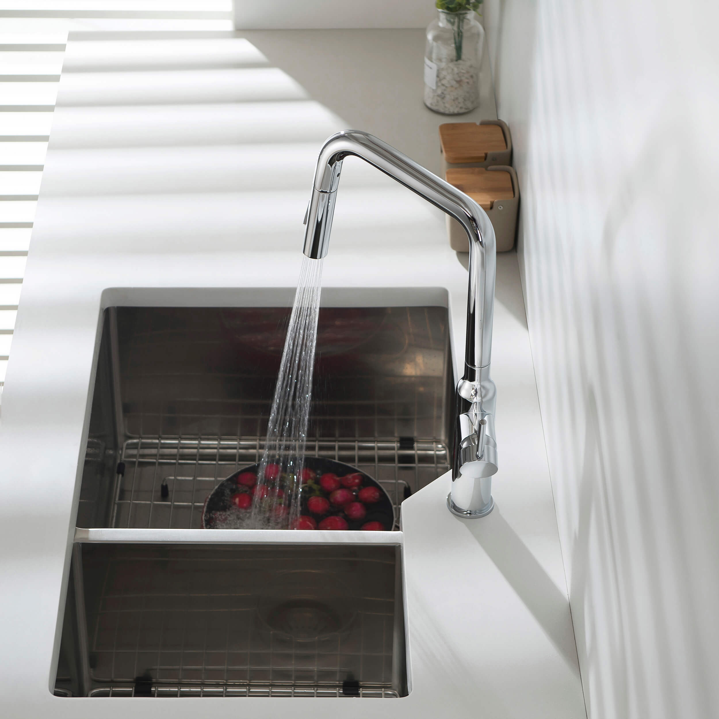 Tampa Single Handle Pull Down Kitchen Sink Faucet - CKF-2007  - Shop at Home Craft Studio - 30
