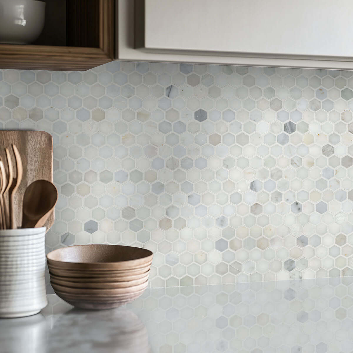 CALACATTA GOLD 1" HEXAGON MOSAIC Mosaic - Shop at Home Craft Studio - 8