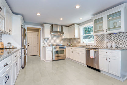 Sande Ivory 24X48 Polished