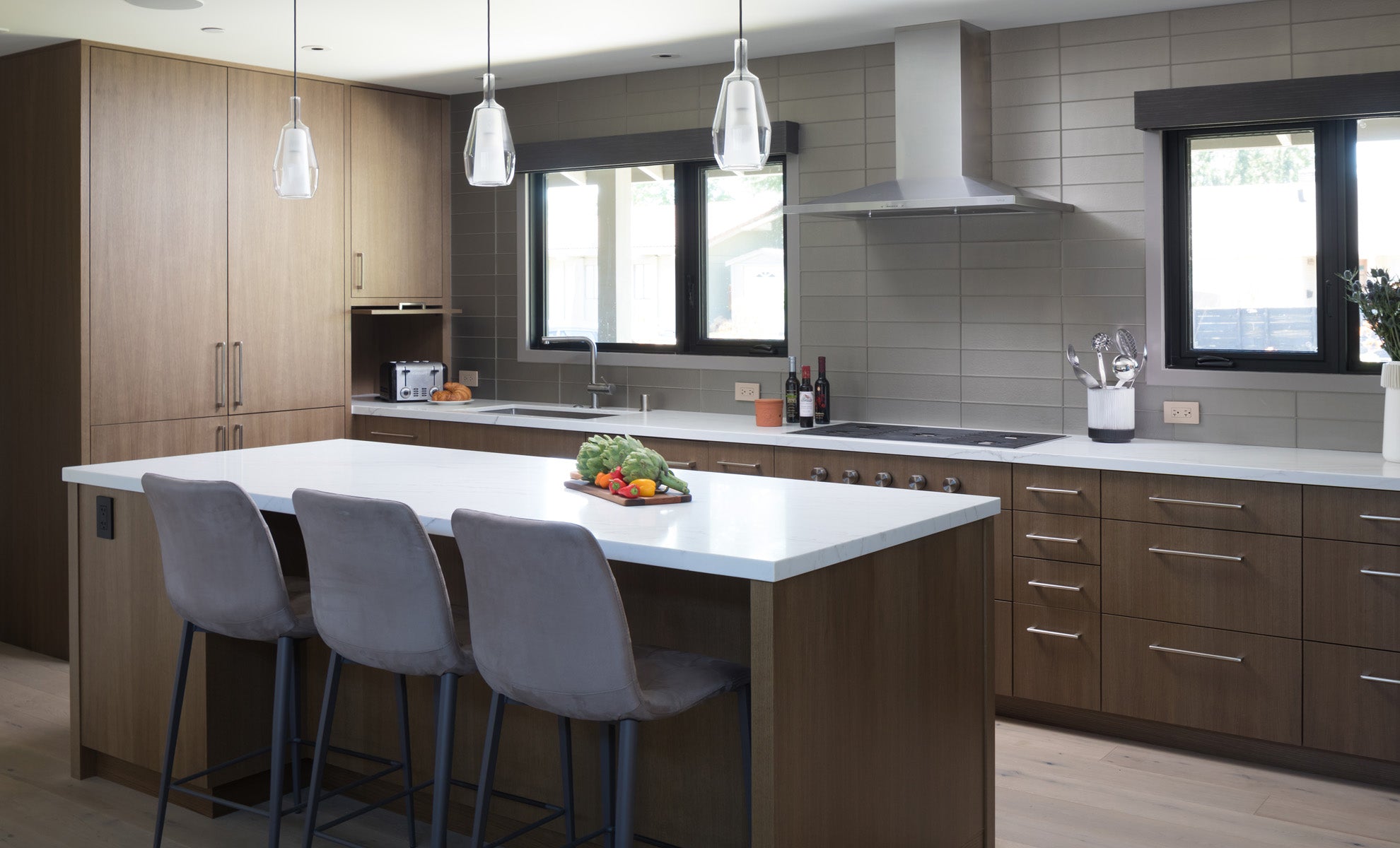 Calacatta Dorada V727 Countertops - Shop at Home Craft Studio - 6