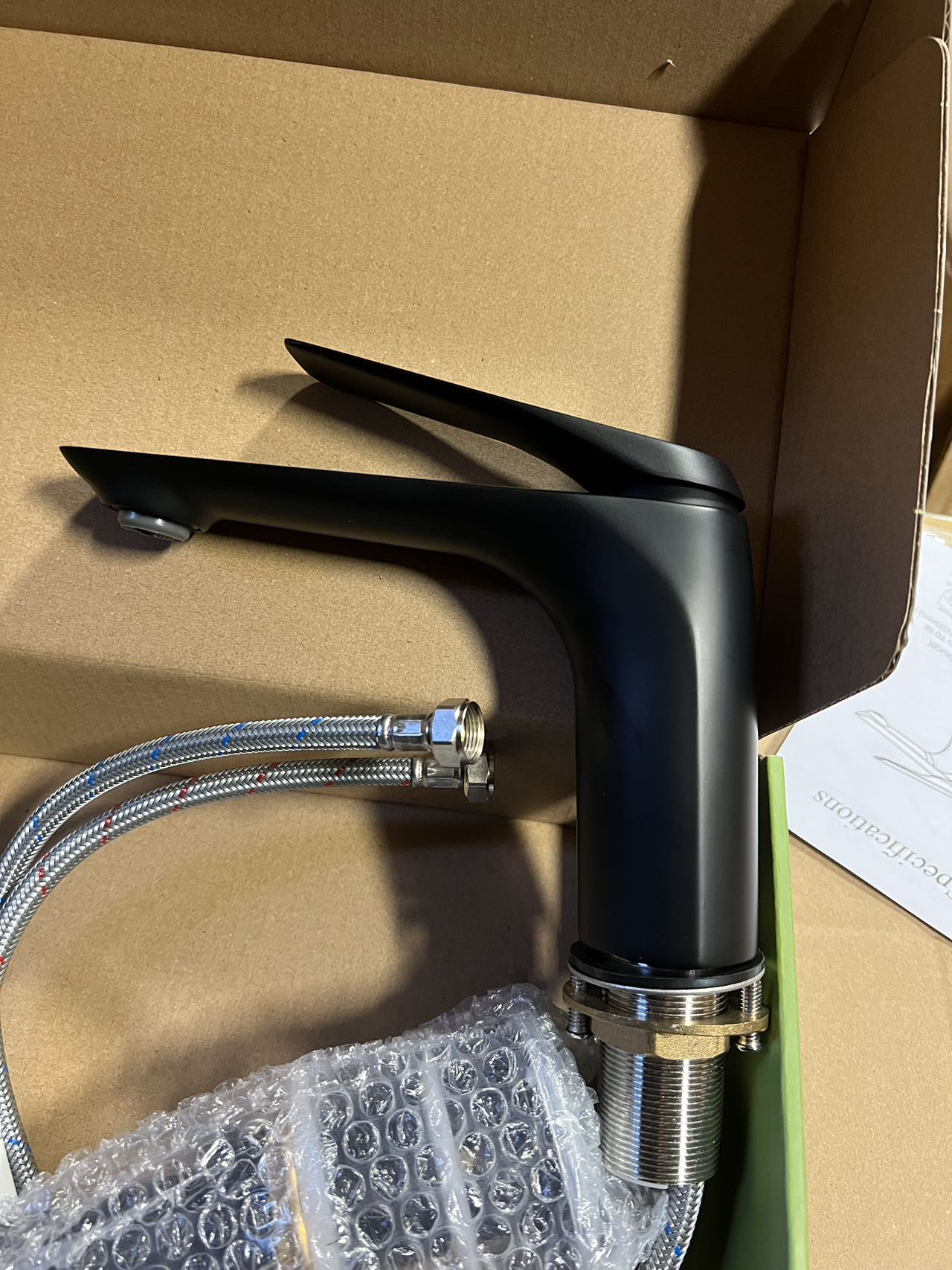 F050  Single Hole Basin Faucet with Pop Up (Matte Black)