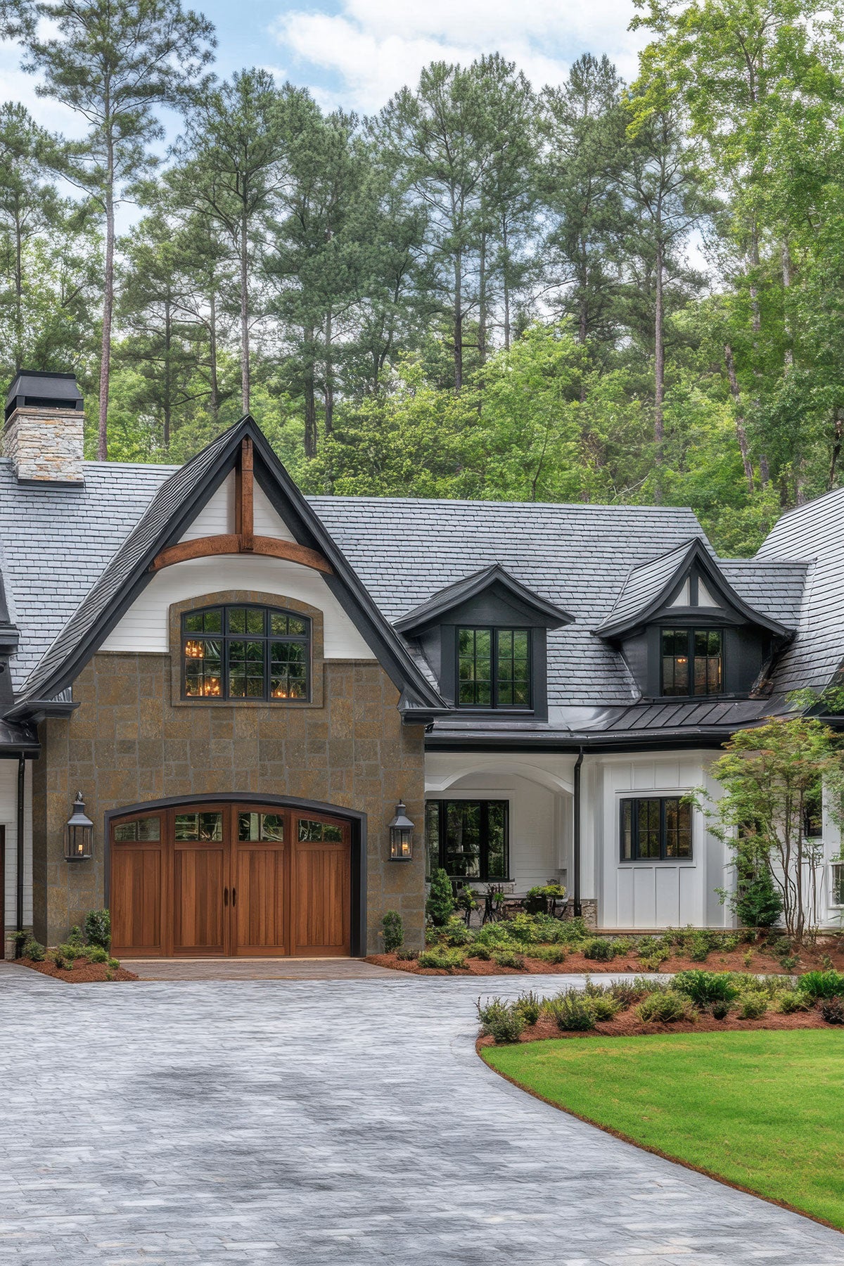 Bedford Brown Sq & Rec