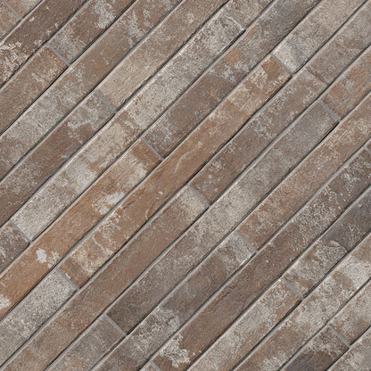 Rustique Red 2x18
