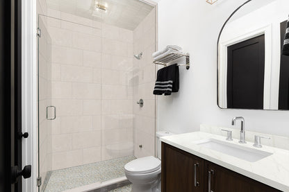 Dorado Pebble Tumbled 10mm