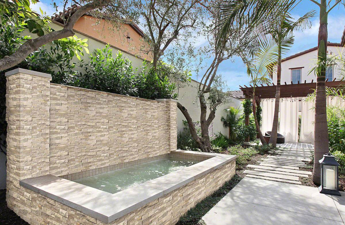 Roman Beige Stacked Stone Panels