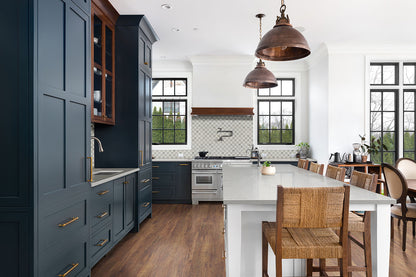 Vera Anne Pattern Polished